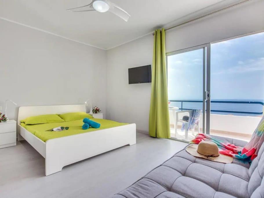 Vista Mozzafiato Appartement Playa Paraiso  Buitenkant foto